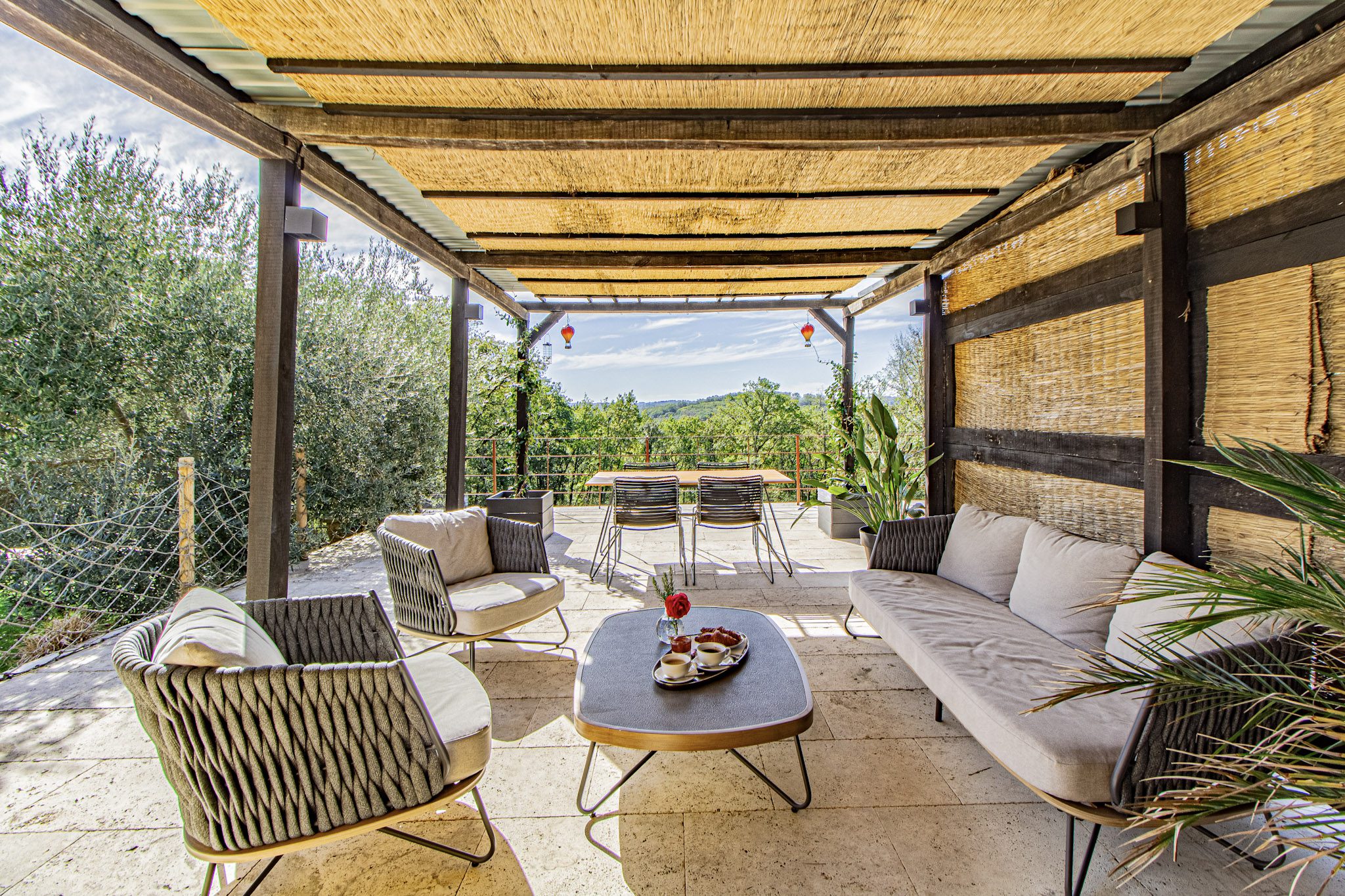 Vue sur La Prairie terrace